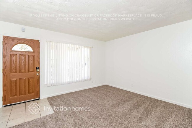 Building Photo - 6121 N Haven Dr