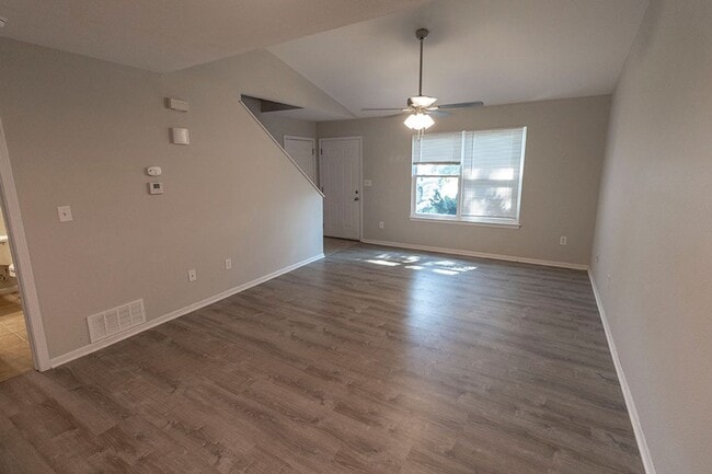 Foto del edificio - 5209-5211 Currituck Lane