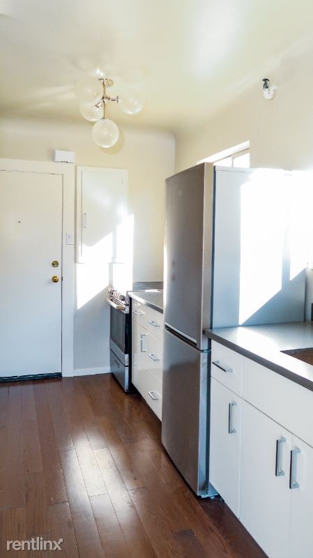 Building Photo - Studio, 1 bath Apartment - 513 Lombard Street