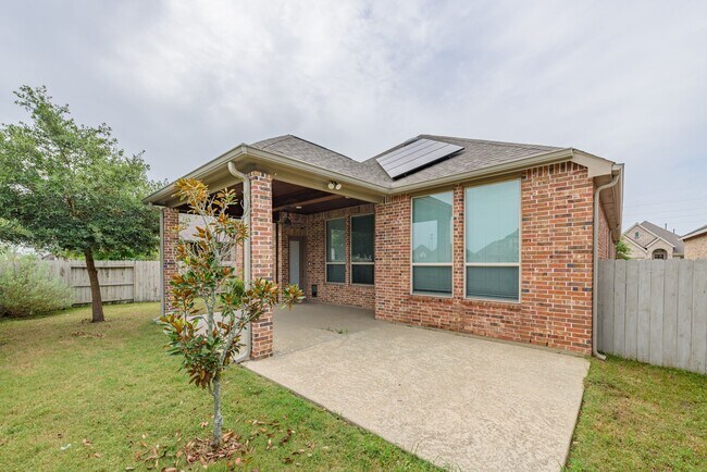 Foto del edificio - 2116 Blackhawk Ridge Ln