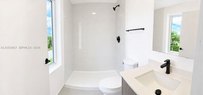 Building Photo - 26221 SW 138th Ct