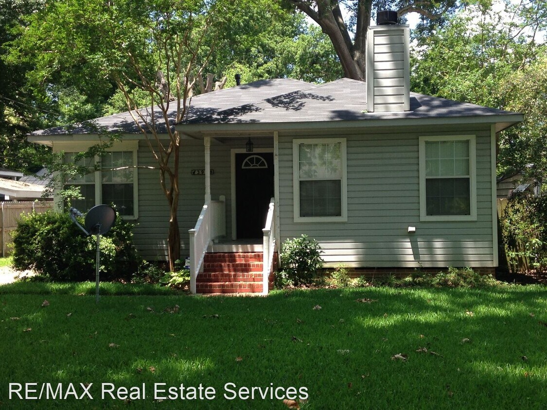Primary Photo - 2 br, 1 bath House - 3908 Akard