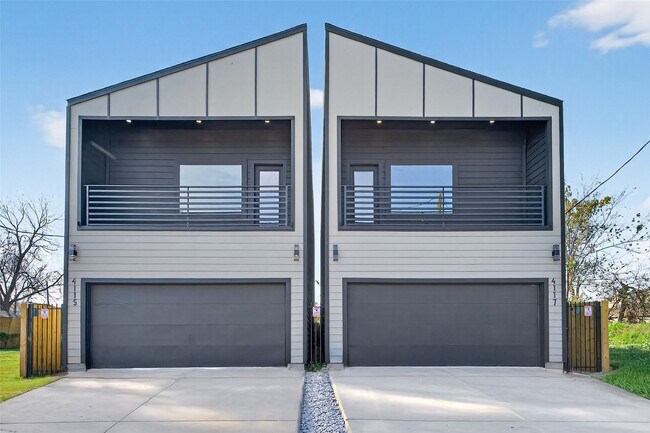 Building Photo - 4117 Yale St