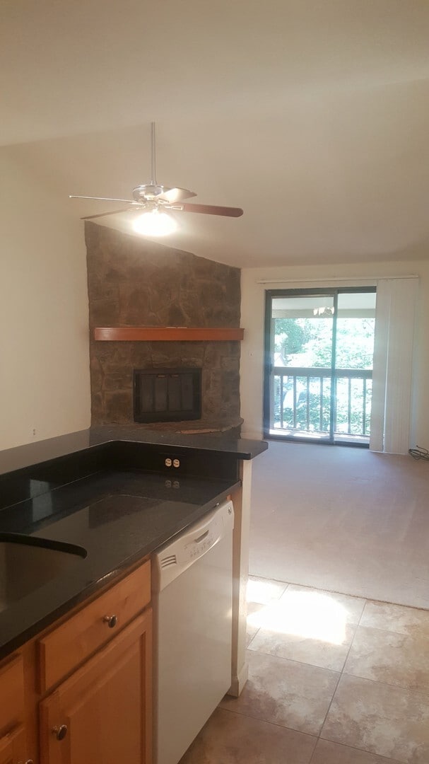 Building Photo - 7740 W 87th Dr