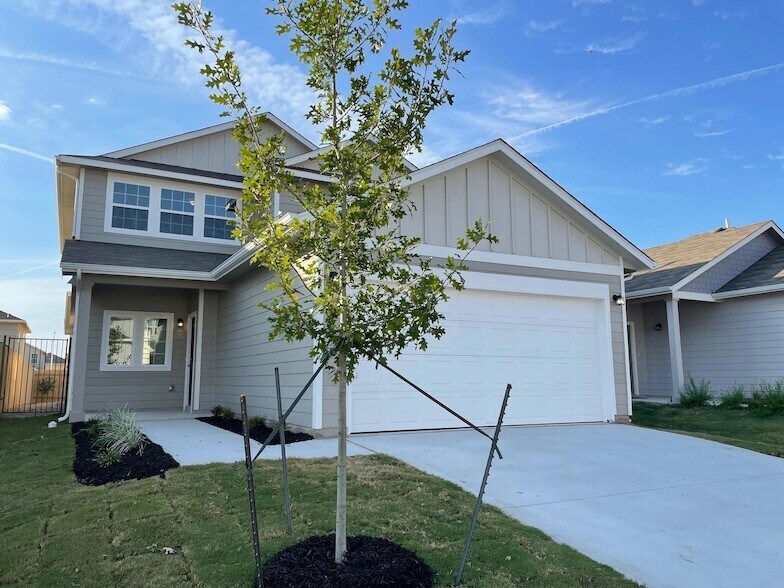 Foto principal - 10712 Blacket Dr