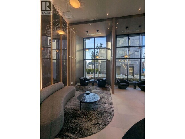 Photo du bâtiment - 6138 Birney Ave