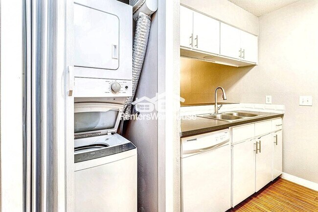 Foto del edificio - 4007 Avenue C