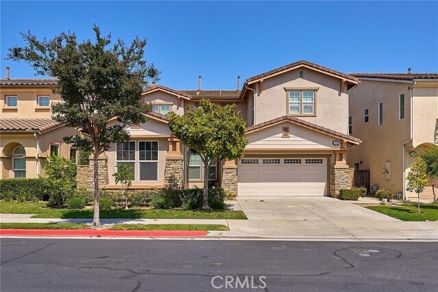 Foto principal - 524 S Petunia St