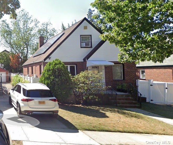 8212 251st St, Queens, NY 11426 House Rental in Queens, NY