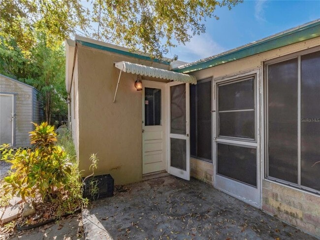 Building Photo - 2808 Clinton St S