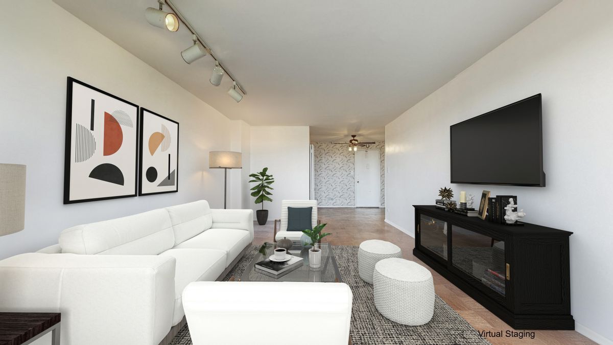 Foto principal - 6120 Grand Central Pkwy