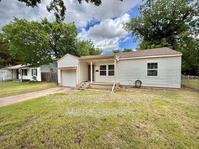 Photo - 4200 Altadena Ave House