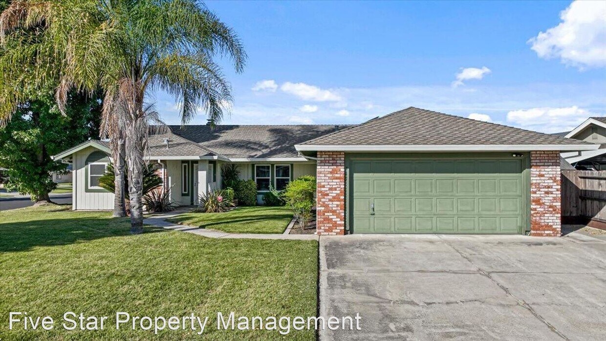 Primary Photo - 3 br, 2 bath House - 545 Dutra Pl