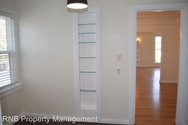 Foto del edificio - 2 br, 1 bath House - 4316 H Street