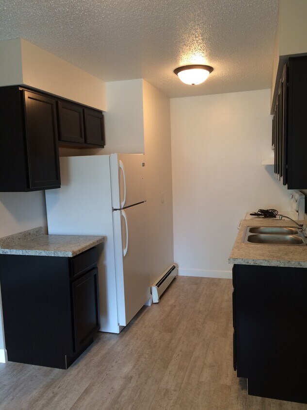Foto principal - 1600 11th Ave NE