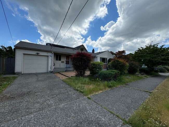 Photo - Charming rambler 2 bed 1 bath and office s... House