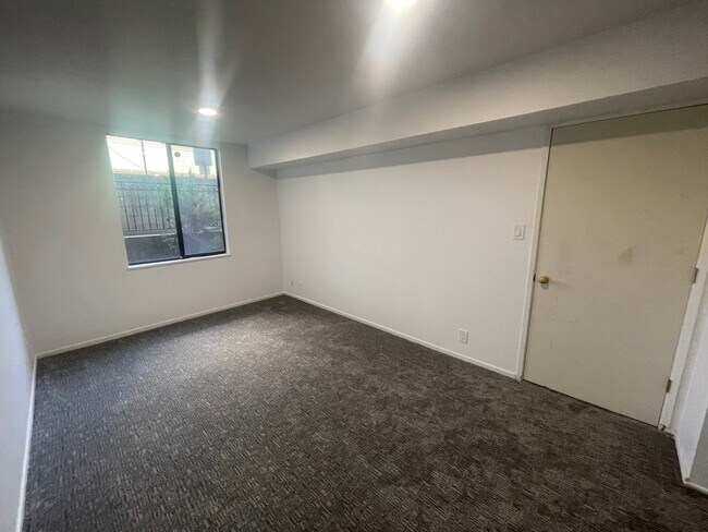 Foto del edificio - 425 S 900 E