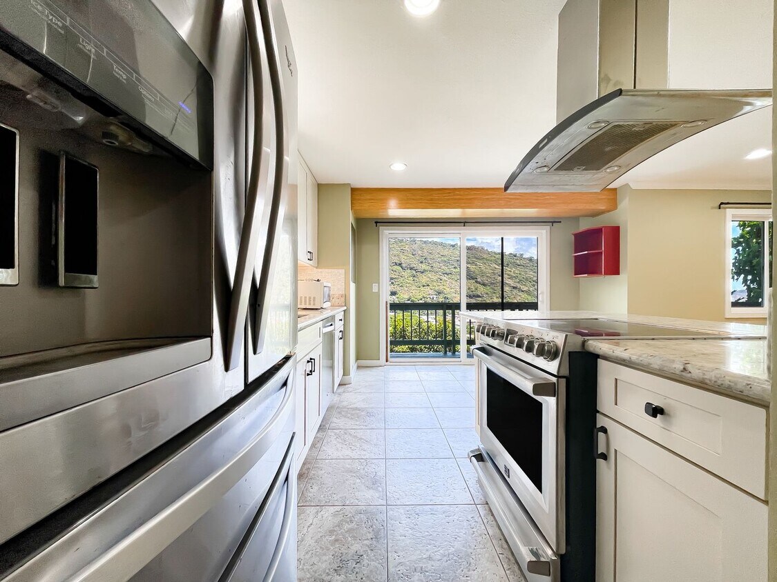 2365 Gardenia St, Honolulu, HI 96816 House Rental in Honolulu, HI