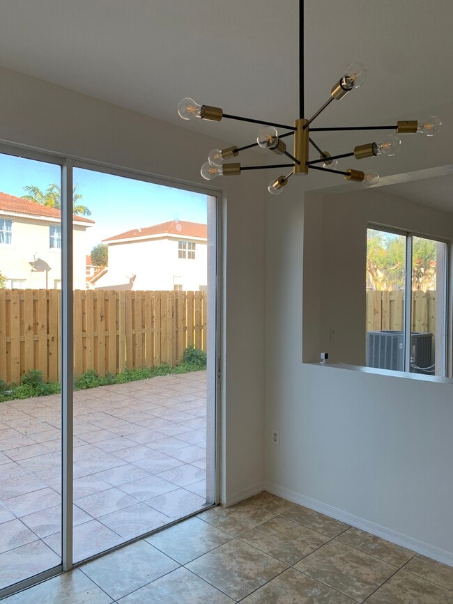 Foto del edificio - 13800 SW 275th St