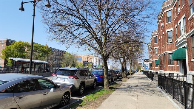 Foto del edificio - 1568 Commonwealth Ave