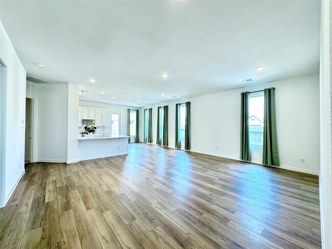 Foto del edificio - 2306 Hazel Berry St