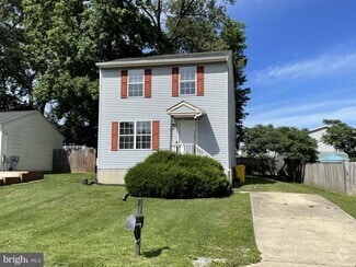 Building Photo - 7717 Grace Ave