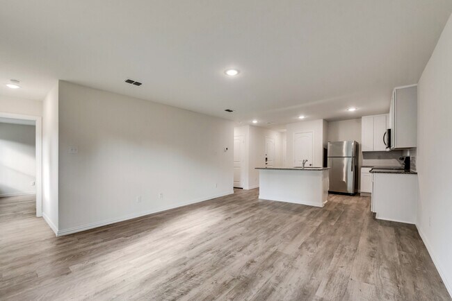 Foto del edificio - 533 Dunbar Ave
