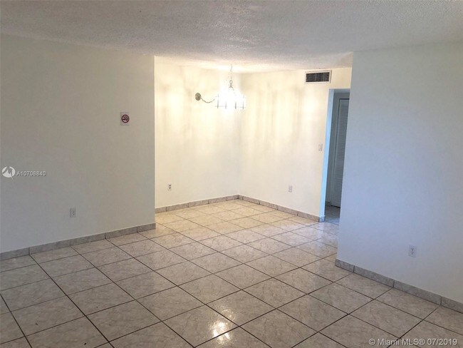 Foto del edificio - 4050 NW 135th St