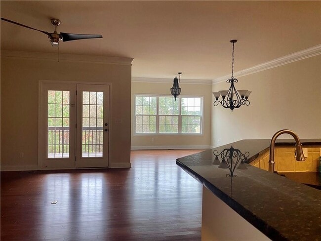 Building Photo - 3905 Fairhill Point