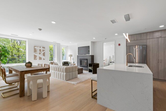 Foto del edificio - 33 Calvert St
