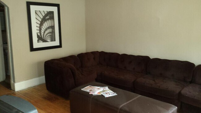 Foto del edificio - 5931 S May St