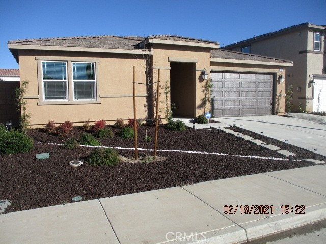 Building Photo - 34578 Running Canyon Dr