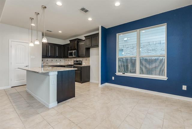 Building Photo - 9921 Wynndel Trl