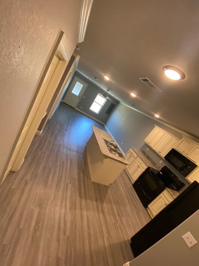 Foto del edificio - 9021-9023 Sandra Way