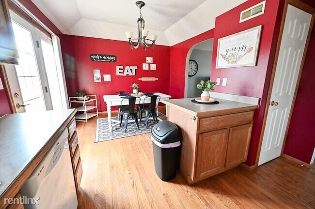 Foto del edificio - 4 br, 2.5 bath House - 1524 Hilltop Road