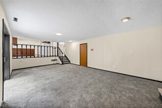 Building Photo - 14741 Indian Creek Dr