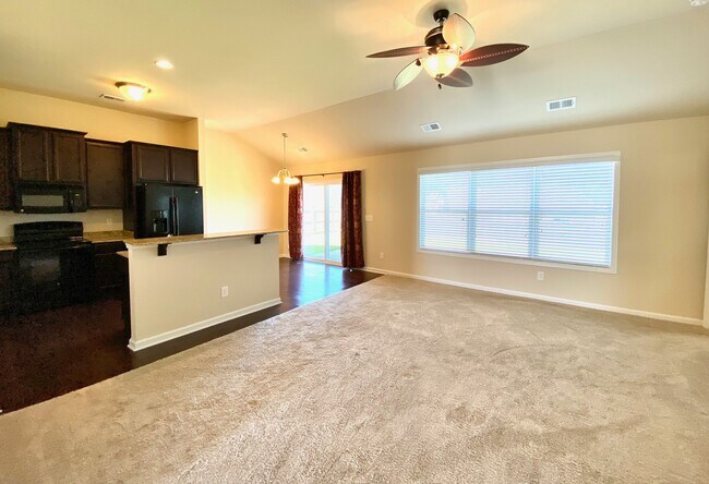 Foto del edificio - 602 Deertrack Run