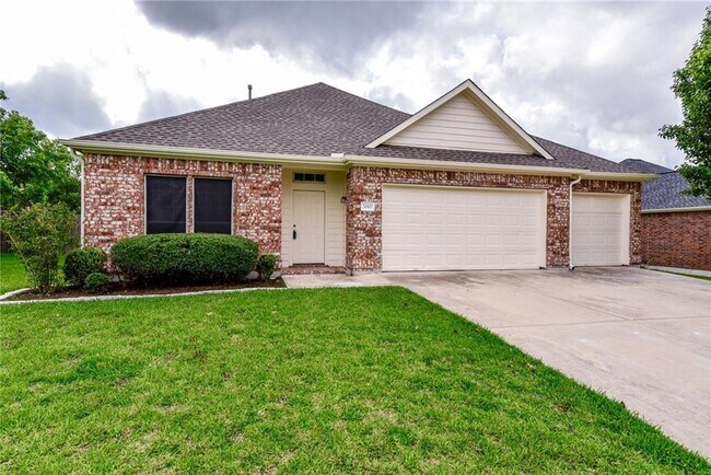 Foto del edificio - 20817 Silverbell Ln