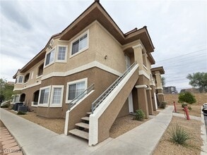 Building Photo - 833 Aspen Peak Loop