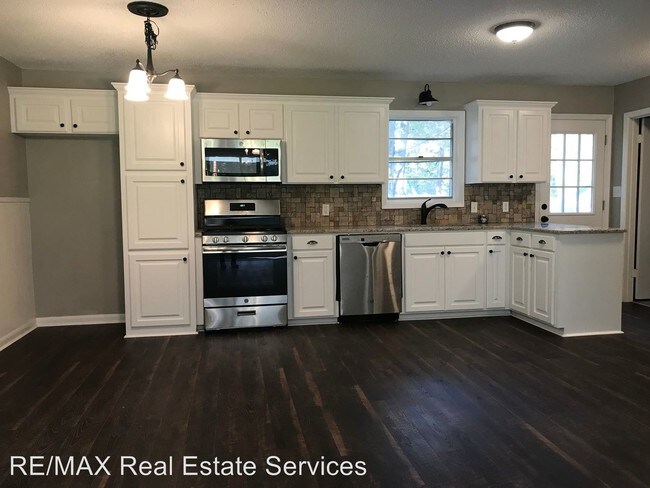 Building Photo - 4 br, 2 bath House - 145 Platt Drive