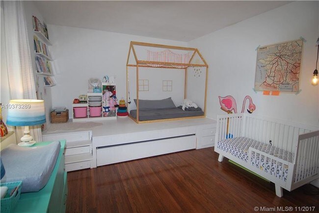 Foto del edificio - 140 NW 88th St