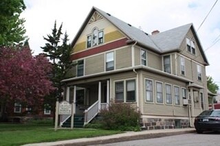 Building Photo - 402 W Liberty St