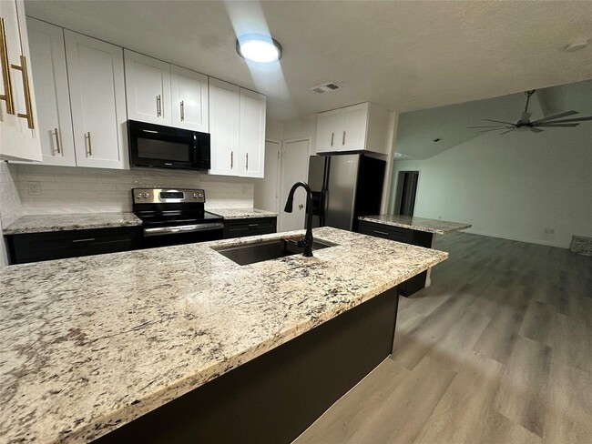 Foto del edificio - 5726 Yorkgate Dr