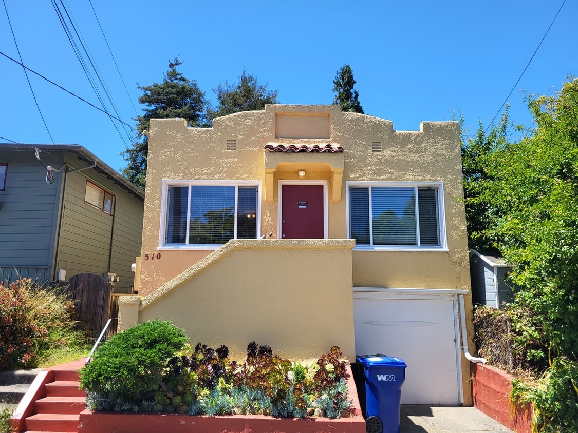 Primary Photo - 510 Cornell Ave