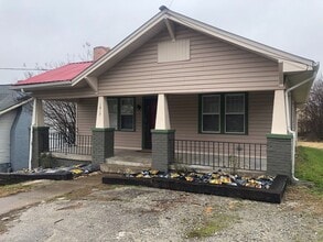 Building Photo - 1617 Fay St