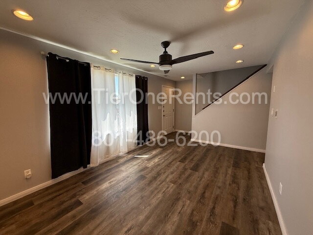 Building Photo - no deposit option available for qualified ...