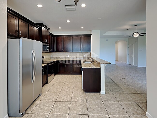 Building Photo - 12025 Whistling Wind Dr