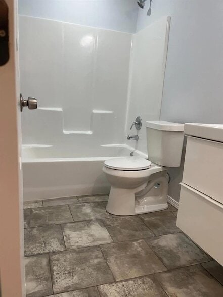 Building Photo - 8423 10th Pl