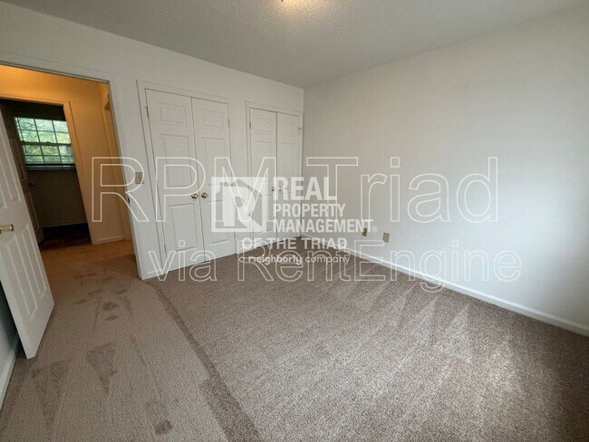 Foto del edificio - 1805 Cody Ave