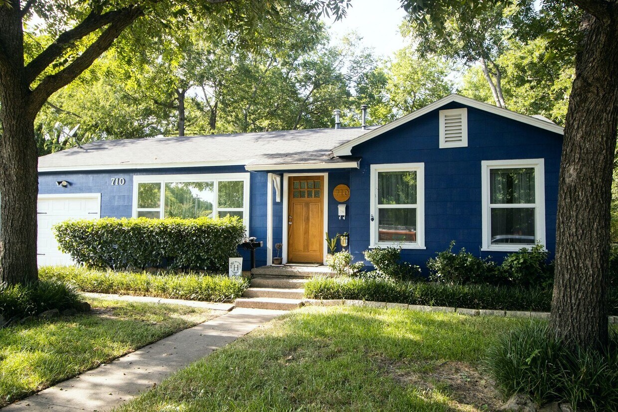 Foto principal - 710 Cordell St